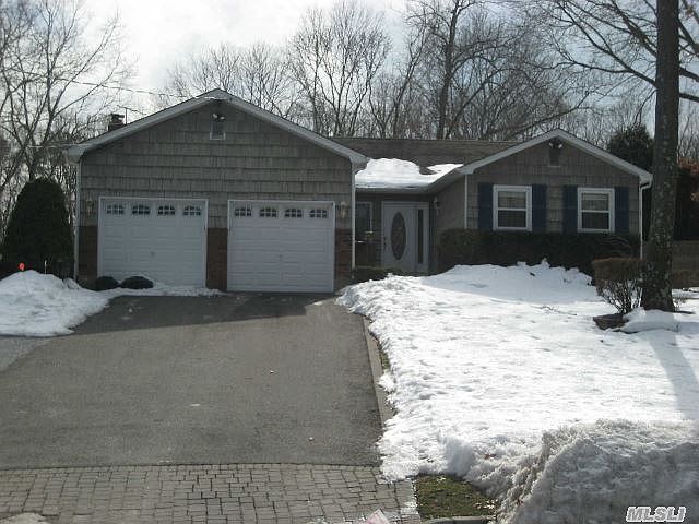 1st image of 30 Dillmont Dr