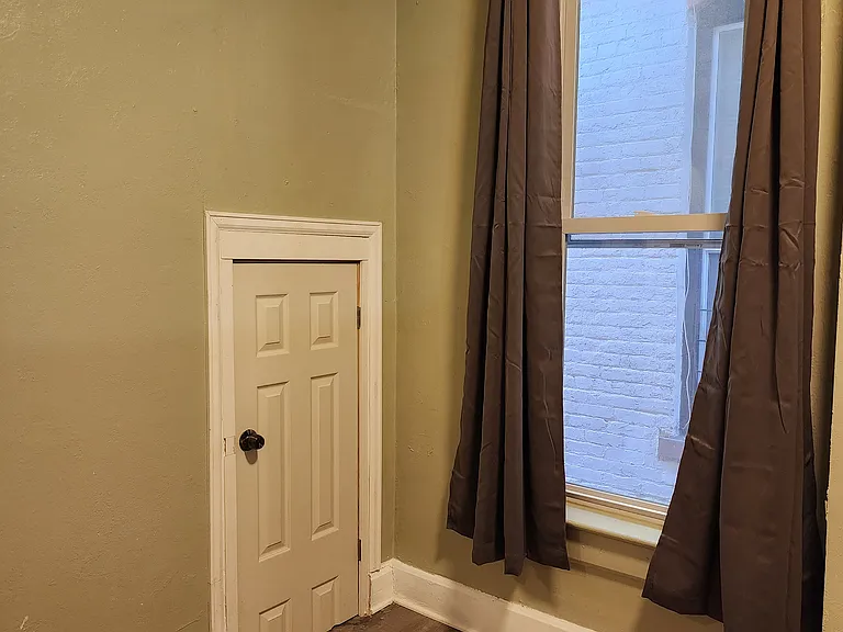 1042 N Clarkson St #1 — Photo 15