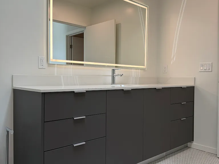 5119 Colfax Ave #303 — Photo 32