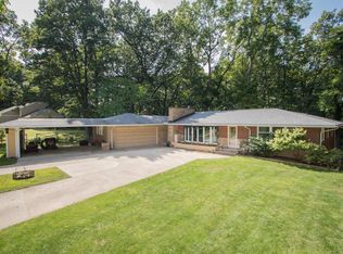 76686 13th Ave, South Haven, MI 49090
