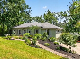 1234 Jefferson Davis Dr, Brentwood, TN 37027