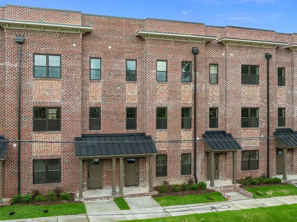 103 Lexington Lane, Southern Pines, NC 28387