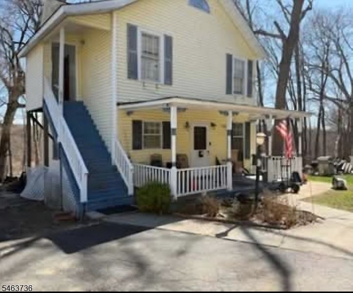 1st image of 270 Espanong Rd #2