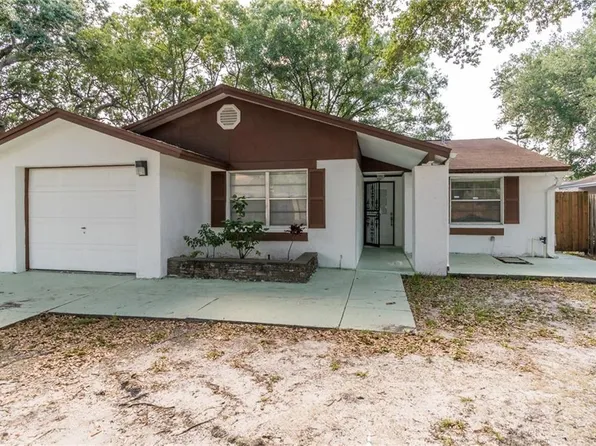 3307 Russett Dr, Tampa, FL 33618