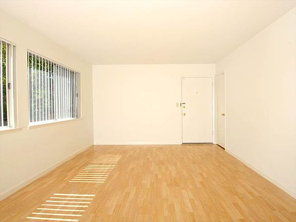 2nd image of 562 Kendall Ave APT 13