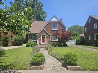 61 E 212th St, Euclid, OH 44123