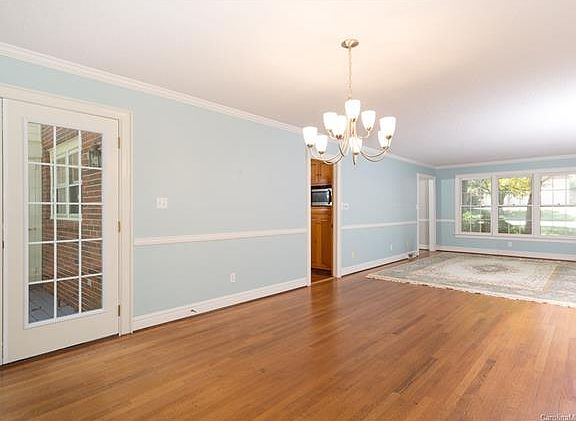 5th image of 2611 Carrolwood Dr