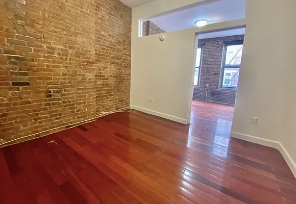 Rented by REAL New York | media 4