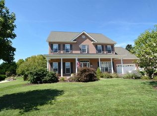 121 Hermitage Blvd, Berryville, VA