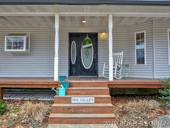 Welcome to Iris Valley!