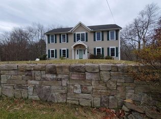 72 Fort Hill Rd, Oxford, MA 01540