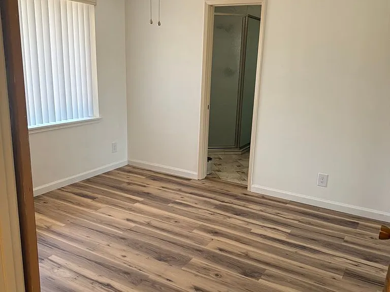 15413 Talbot Dr — Photo 5