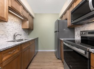 1030 SW 6th Dr APT 2, Gainesville, FL 32601