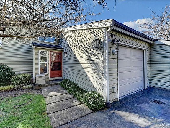 3rd image of 11417 102nd Ct NE #17