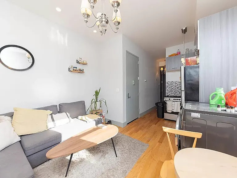 219 Troutman St #3L — Photo 5