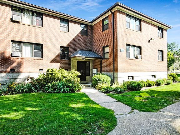 3rd image of 154 Martling Ave #10-U3