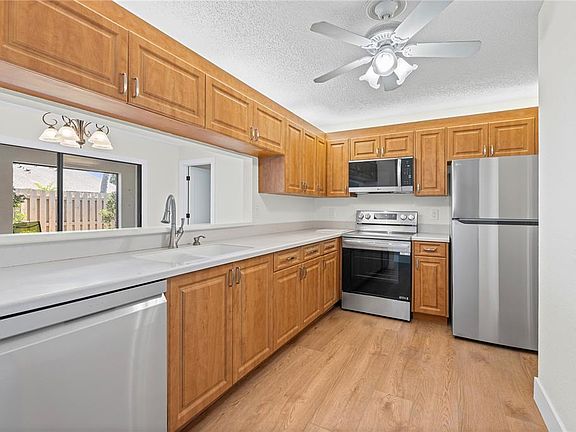 3rd image of 2835 74th St W