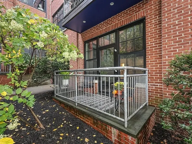 944 Dorchester Ave #9 — Photo 5