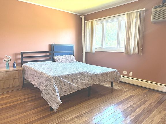 5th image of 11025 S Keating Ave APT 201