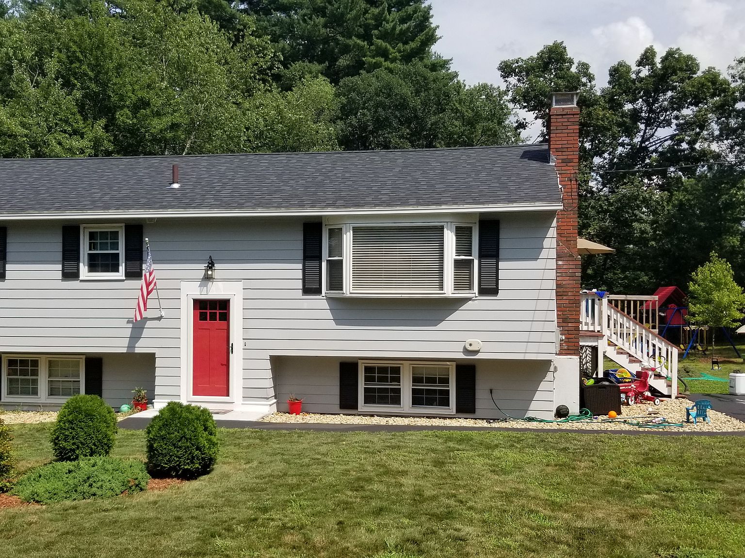 17 Pine St, Pepperell, MA 01463 Zillow