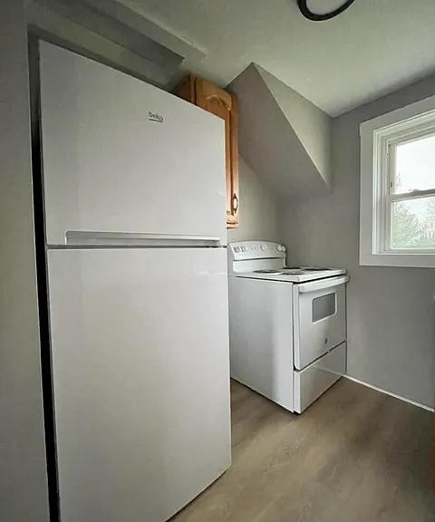 513 Taylor St — Photo 3