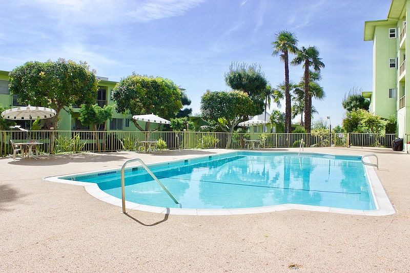 1st image of 1301 S Atlantic Blvd APT 539C