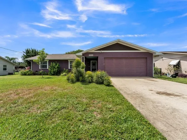 32105 Perch Ave, Tavares, FL 32778