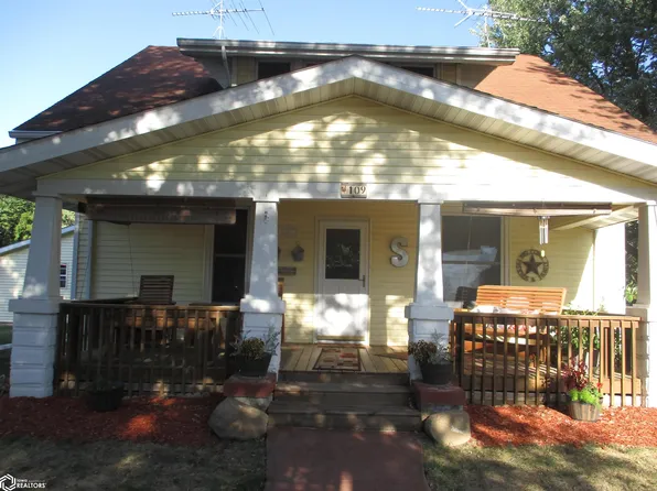 109 S Henry St, Moravia, IA 52571