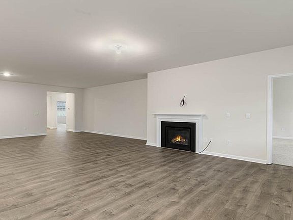 5th image of 1141 Aviator Lane