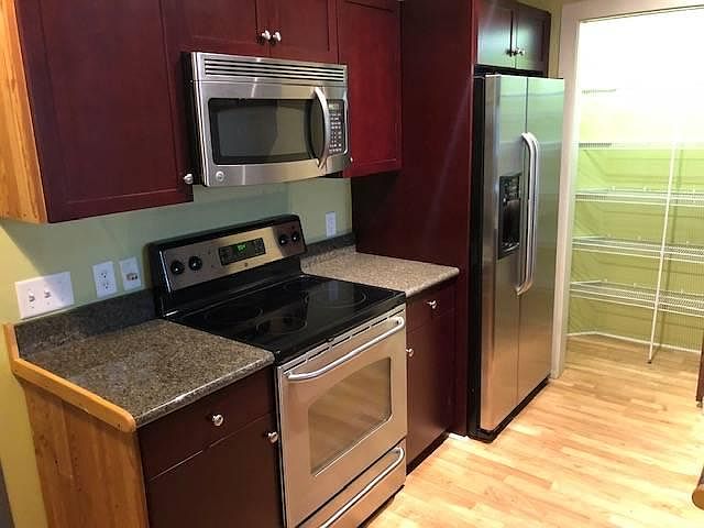 1st image of 533 Columbia Ave APT 155