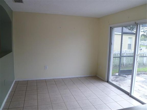 3rd image of 1129 Carey Glen Cir