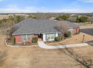 1917 Bentwater Pkwy, Granbury, TX 76049