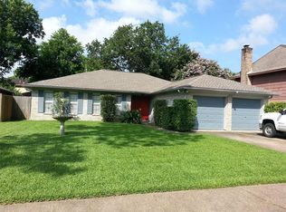 15454 Runswick Dr, Houston, TX 77062