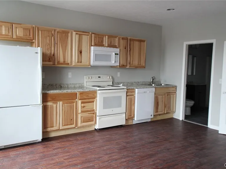 272 State St #2 — Photo 6