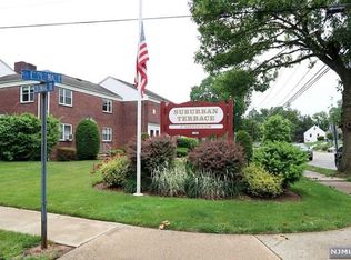 451 Heath Pl APT 2, Hackensack, NJ 07601