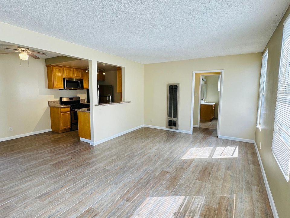 1st image of 2328 N Ontario St #D