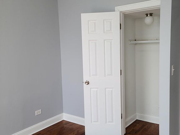 5th image of 2030 W Chicago Ave #3
