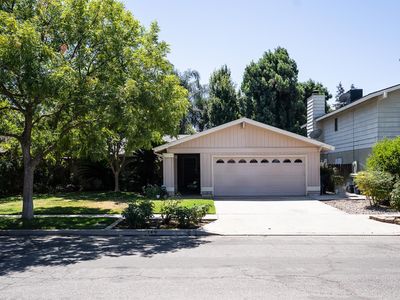 169 W Muncie Ave, Fresno, CA, 93711