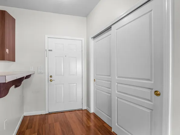 845 Newark Avenue image 10 of 26