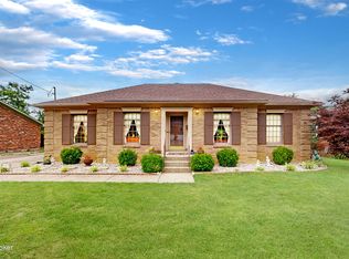 1545 Glenrock Rd, Louisville, KY 40216