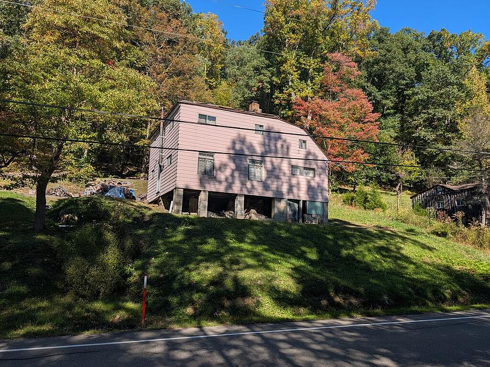 1st image of 106 Riverview Dr