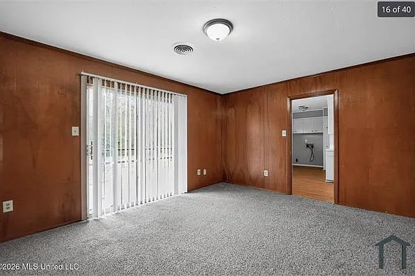 1027 Autumn St — Photo 36