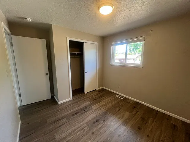 2077 S Atlantic St — Photo 5