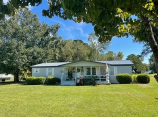 1497 Hudson Rd, Summerton, SC 29148