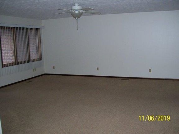 4th image of 1221 Union Ave