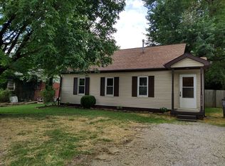 1112 Saint George Rd, Evansville, IN 47711