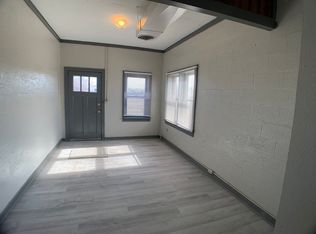 135 SE 1st St, Moore, OK 73160