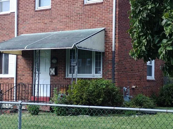 8196 Mid Haven Rd, Dundalk, MD 21222
