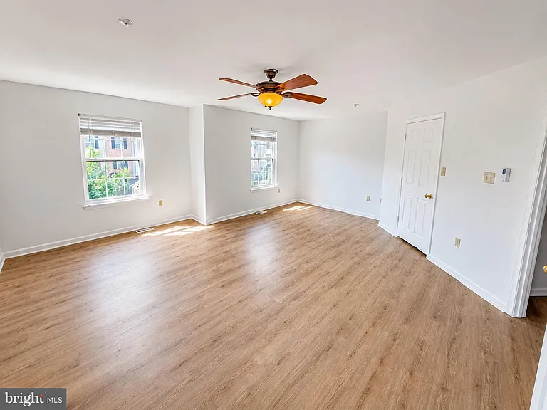 308 Assembly Point Ct — Photo 13