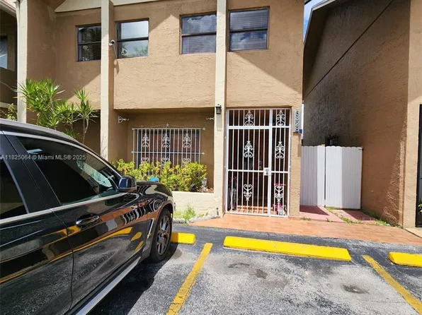 5328 W 26th Ave #112, Hialeah, FL 33016